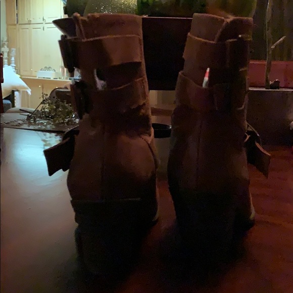Lucky Brand booties - Picture 3 of 4